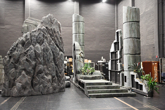 20150226_The_Pearl_Fisher_Backstage_Props_9C7C0325