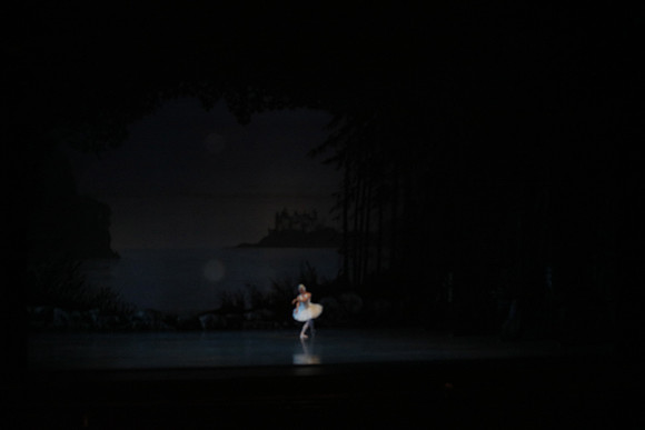 20151023_MCB_Swan_Lake_Prefomance_Arsht__75A2291