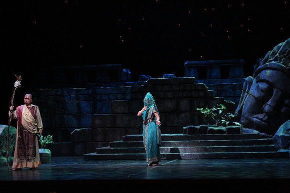 20150226_The_Pearl_Fisher_Act_39C7C1650