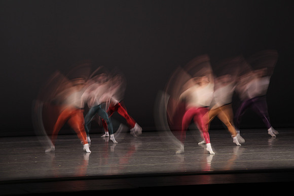 20170113_Glass_Motion_Blur_Samantha_PR_9C7C2275