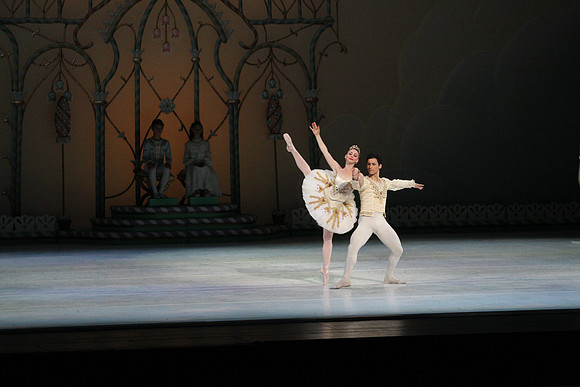 20141223_Nutcracker_ARTC_Pasdedeux_AL1B5686