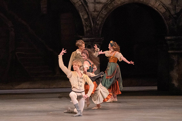 20221023_Romeo_And_Juliet_3_Cast_DSC0541
