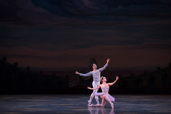 20150326_Raymonda_Variations_MCB_Kravitz_9C7C1934
