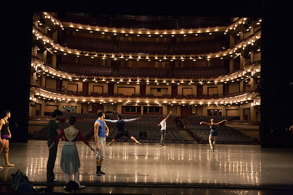 20161022_MCB_Giselle_Company_Clase_Arsht9C7C0176