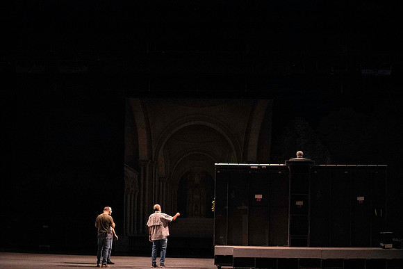 20240417_Swan_Lake_Back_Stage_DSC5456.ARW