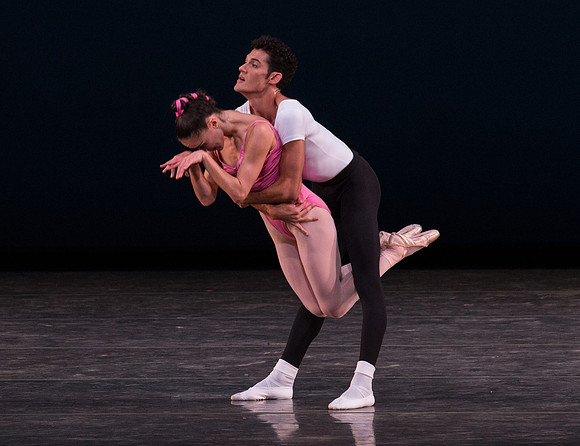 20150109_MCB_SI3M_Dress_Hear_the_Dance_CG3P1280