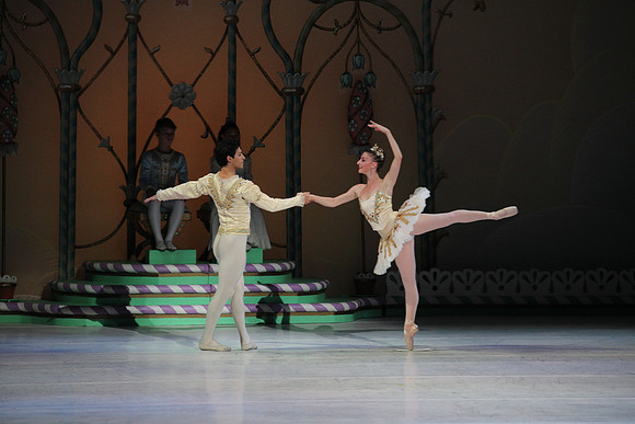20141223_Nutcracker_ARTC_Pasdedeux_CG3P1198