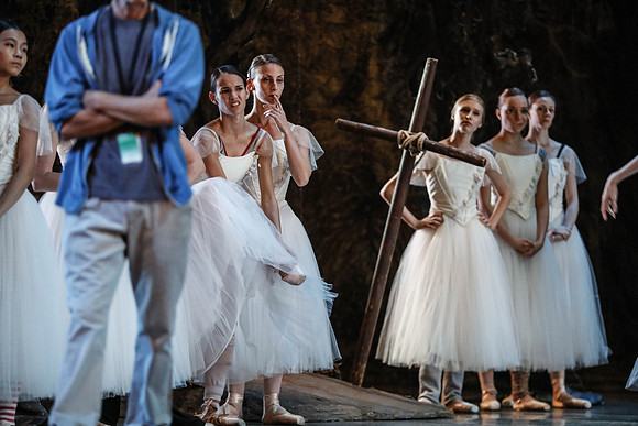 20161020_MCB_Giselle_2Cast_Act2_no Makeup_DRDA_Arsht_73A1525