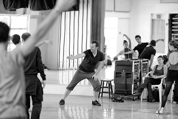 7065B_DG_Studio_Rehersal_Synphonic_Dance_Alexie_Ratmansky_MCB_FL_IMG_8056