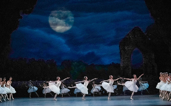 20240418_Swan_Lake_ACT_2_2_Cast_DSC8095.ARW