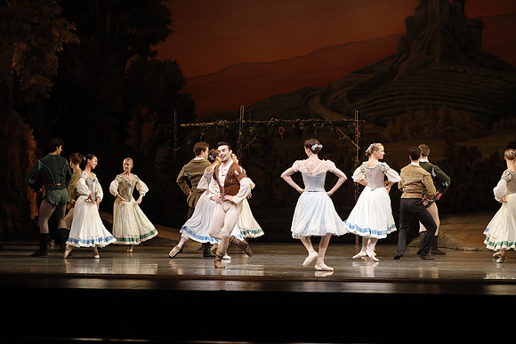 20161020_MCB_Giselle_2Cast_Act1_no Makeup_DRDA_Arsht_73A0080