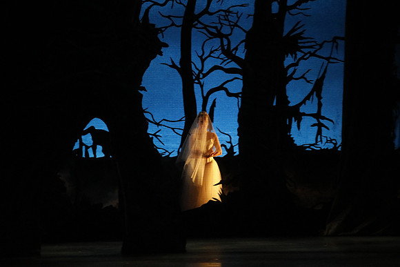 20161023_MCB_Giselle_Act2_3Cast_Jennifer_Laurent_Arsht__73A4941