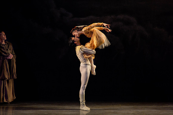 5029_DG_Miami_City_Ballet_Romeo_and_Juliet_Broward_center_2011_MG_6253