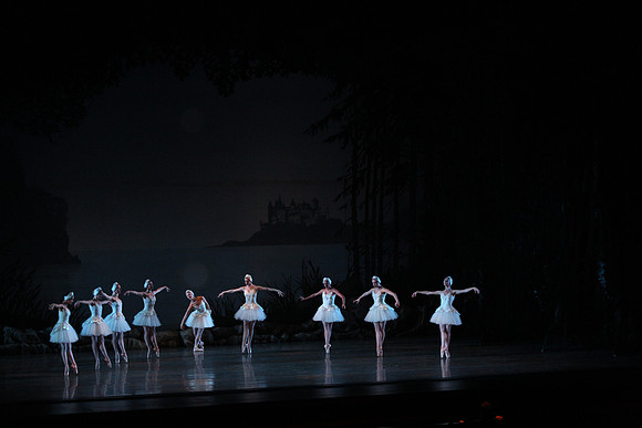 20151025_MCB_Swan_Lake_2Cast_Arsht_IMG_0103