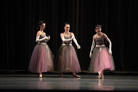 20180405_La Valse_Balanchine_Ravel__73A4130