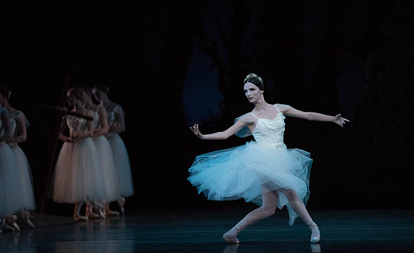 20161021_MCB_Giselle_Cast1_Act2__73A6515