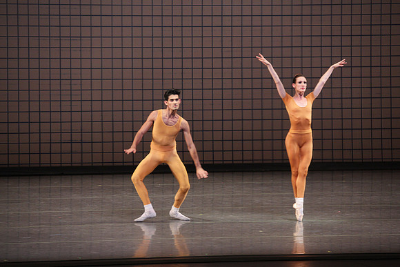 20170114_Glass_Pieces_Preformance_Saturday_Chase_Lauren_MCB_9C7C0057