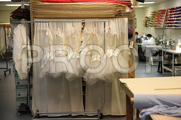 20150901_Fitting_Swan_Lake_Wardrobe_IMG_6204