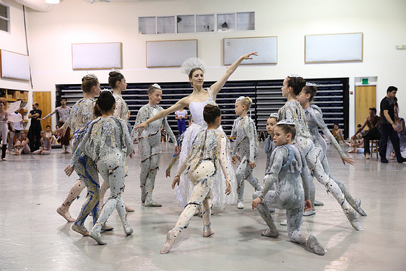 20160310_Midsummer_Act1_Studio_IMG_1408