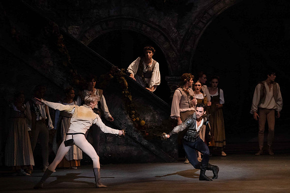 20221023_Romeo_And_Juliet_3_Cast_DSC2674