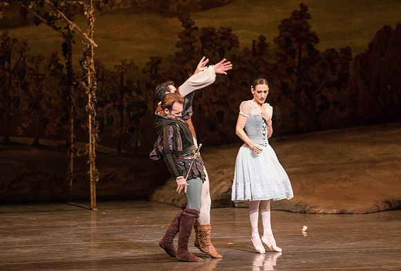 20161022_MCB_Giselle_Act1_2Cast_Tricia_Arsht_Arsht_73A6026