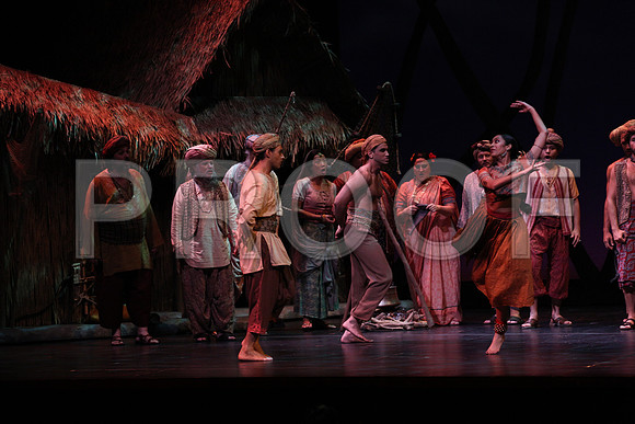 20150226_The_Pearl_Fisher_Act_29C7C0738
