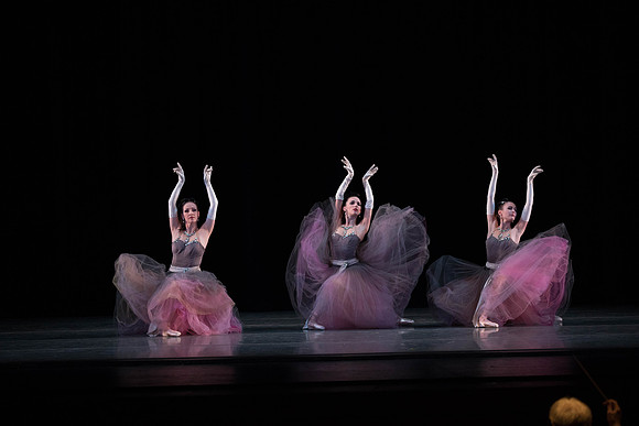 20180405_La Valse_Balanchine_Ravel__73A4204