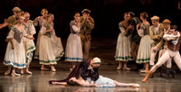 20161022_MCB_Giselle_Act1_2Cast_Tricia_Arsht_73A9348