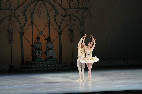 20141223_Nutcracker_ARTC_Pasdedeux_AL1B5784