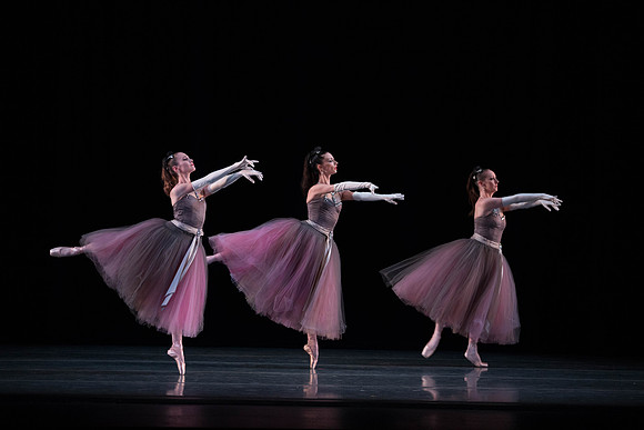 20180405_La Valse_Balanchine_Ravel__73A4176