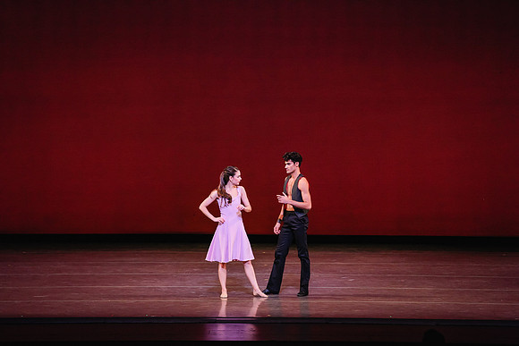 20170112_Carousel_Pas_de_Deux_Wide_DR_MCB_Arsht_9C7C3472