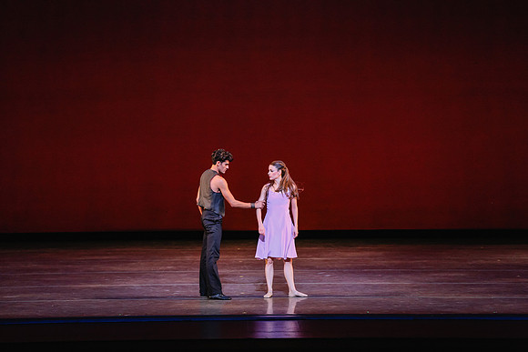 20170112_Carousel_Pas_de_Deux_Wide_DR_MCB_Arsht_9C7C3762