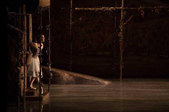 20161022_MCB_Giselle_Act1_2Cast_Tricia_Arsht_Arsht_73A5669