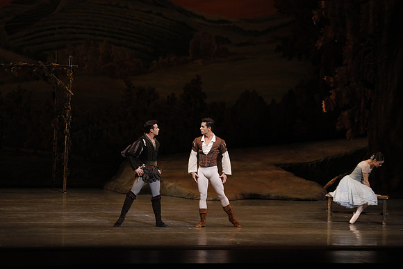 20161023_MCB_Giselle_Act1_3Cast_Jennifer_Laurent_Arsht__73A1791