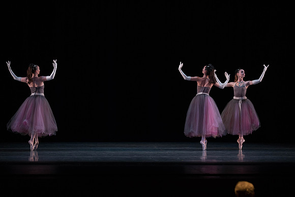 20180405_La Valse_Balanchine_Ravel__73A4166