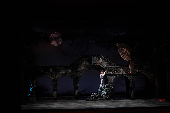 5029_DG_Miami_City_Ballet_Romeo_and_Juliet_Broward_center_2011IMG_0574-2