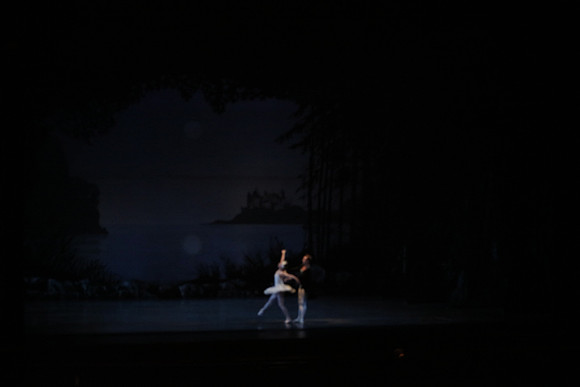 20151023_MCB_Swan_Lake_Prefomance_Arsht__75A2389