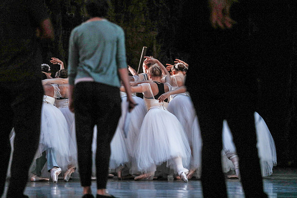 20161020_MCB_Giselle_2Cast_Act2_no Makeup_DRDA_Arsht_73A1428