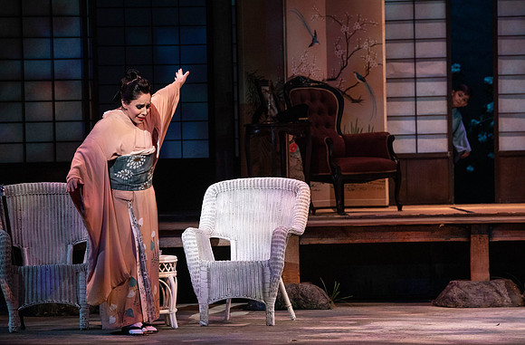 20200116_Madana_Butterfly_DR_173A0105