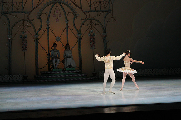 20141223_Nutcracker_ARTC_Pasdedeux_AL1B5761
