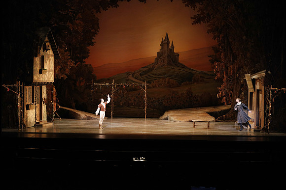 20161020_MCB_Giselle_Act1_2Cast_DR_No Makeup_Arsht_75A0088