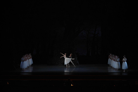 20161020_MCB_Giselle_Act1_DRSH_75A1544