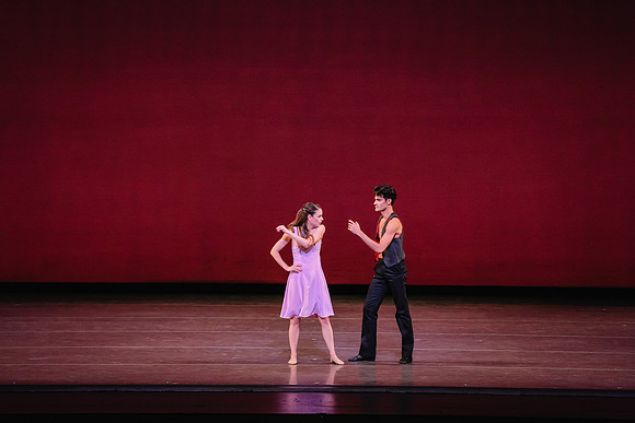 20170112_Carousel_Pas_de_Deux_Wide_DR_MCB_Arsht_9C7C3384