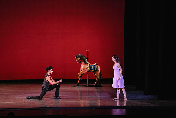 20170112_Carousel_Pas_de_Deux_Wide_DR_MCB_Arsht_9C7C3665