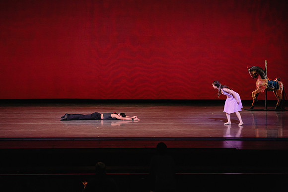 20170112_Carousel_Pas_de_Deux_Wide_DR_MCB_Arsht_9C7C3705
