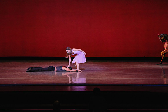 20170112_Carousel_Pas_de_Deux_Wide_DR_MCB_Arsht_9C7C3712