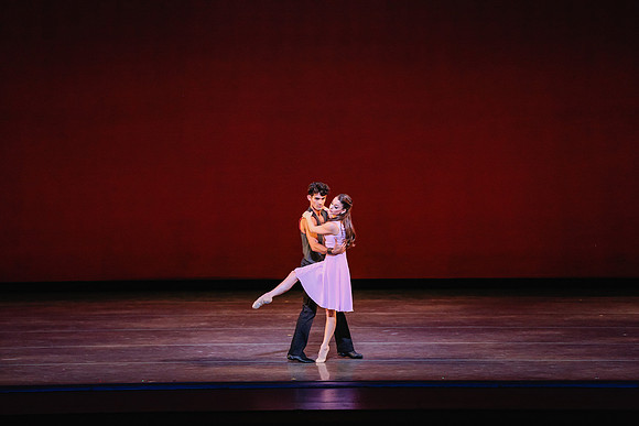 20170112_Carousel_Pas_de_Deux_Wide_DR_MCB_Arsht_9C7C3773