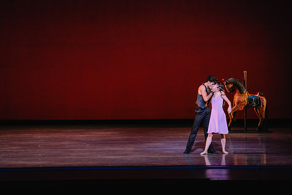 20170112_Carousel_Pas_de_Deux_Wide_DR_MCB_Arsht_9C7C3914