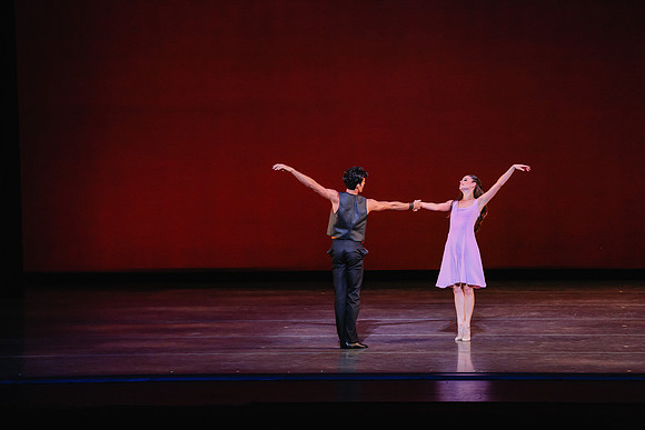 20170112_Carousel_Pas_de_Deux_Wide_DR_MCB_Arsht_9C7C3997