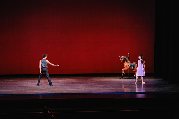 20170112_Carousel_Pas_de_Deux_Wide_DR_MCB_Arsht_9C7C4047